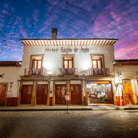 Hotel Rincon De Josefa Patzcuaro Exterior photo